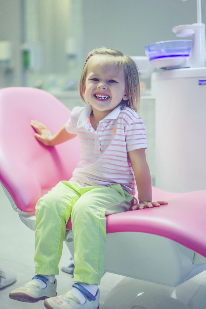 Cure dentali per bambini molto piccoli in Italia e in particolare a Torino: l’innovazione del professor Livio Gallottini