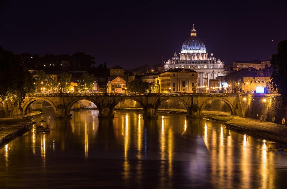 Visitare Roma dopo il tramonto: una serata romantica e culturale da vivere una volta nella vita